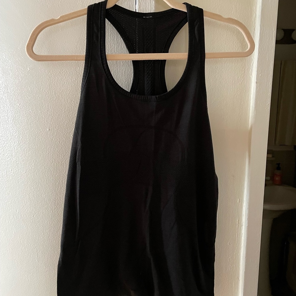 Lululemon Swiftly running tank top, black, size 4